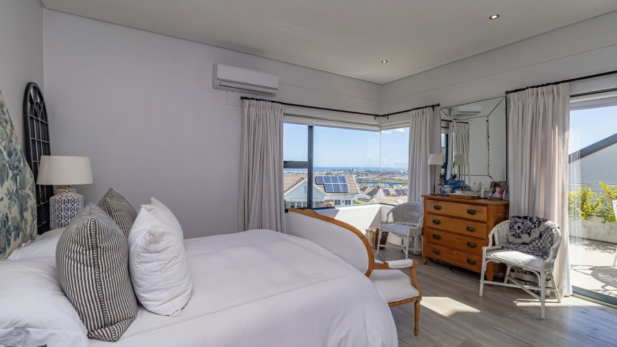 3 Bedroom Property for Sale in Fairhaven Country Estate Western Cape